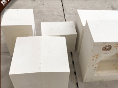 河南新密厂家低价加工各种尺寸玻璃窑用AZS电熔砖 厂家来图加工图2