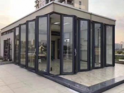 佛山源头厂家直销6.0厚重型折叠门电动遥控折叠玻璃门超高折叠门图2