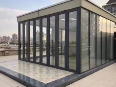 佛山源头厂家直销6.0厚重型折叠门电动遥控折叠玻璃门超高折叠门图3