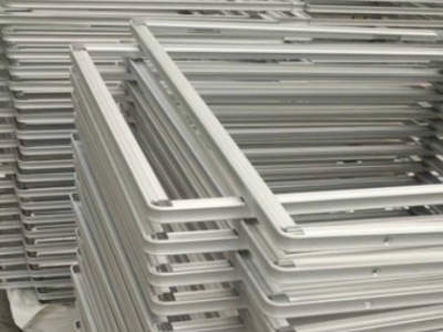 佛山南海32寸广告机铝边框厂家直供铝合金广告机外框图3