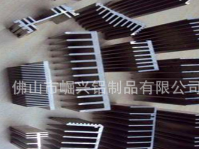 大功率散热片铝合金型材 定做铝型材散热器 铝材配件加工表面处理图2