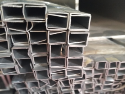 6063铝方管 铝合金方管 铝方通 20x20X30x40X40x50X50x60X60x80图2
