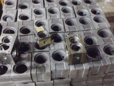 机械五金精密铸铁加工 非标压铸配件外壳铸造加工来图定制图3