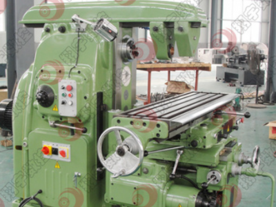 X62w卧式万能升降台铣床x6132立卧两用万能铣床强力切削卧铣铣床图2