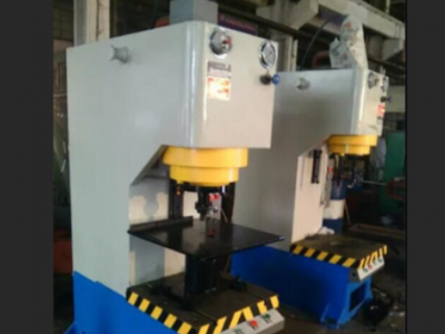 TZ2D/滕州二锻 单柱式液压机 单臂液压冲床 厂家直销 可定做图2