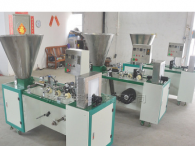 可降解无纺布袋装土机 厂家定做全自动育苗土压块机 营养土制钵机图2