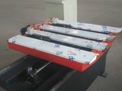 供应五金冲压筛网冲孔专用冲床数控送料机 板材自动送料架 定做图2