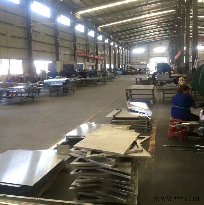 粤艺佰2mm厚彩色氟碳漆铝板,天桥造型铝单板定制,铝板设计安装图3