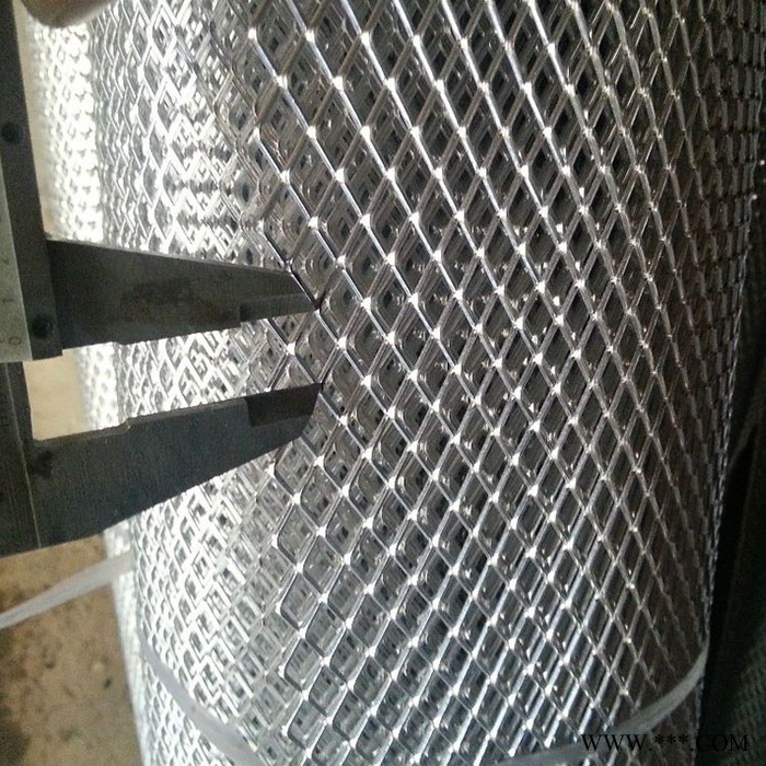 犇顺丝网 铝板网 山西铝板装饰网 标准压平铝板网铝板网卷 装饰铝板网图2