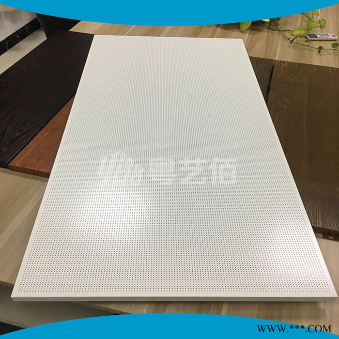 酒店吊顶600*1200瓦楞铝扣板， 勾搭式铝瓦楞扣板， 集成吊顶铝瓦楞板图3