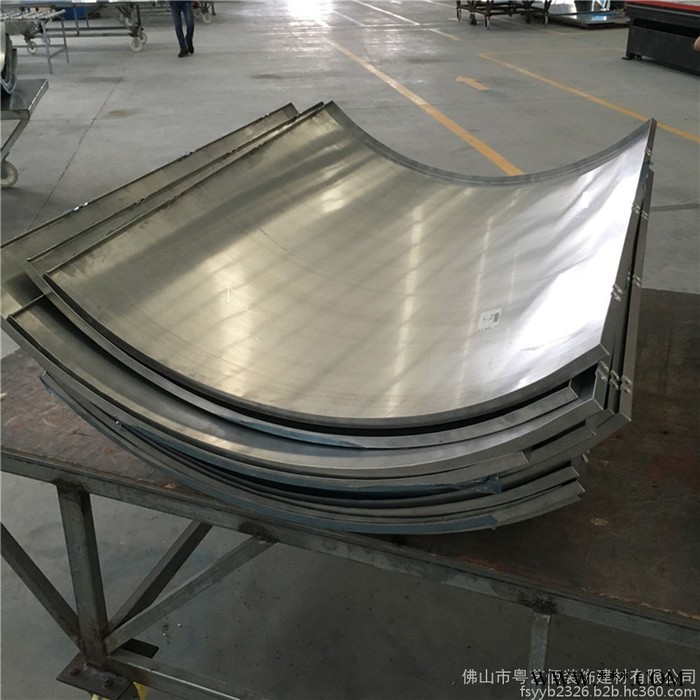 政府办公楼入口包柱子铝单板 商场中庭包柱子铝板厂家 包柱子铝板定制图7