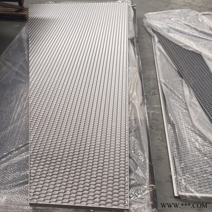亿岑   加工定做   铝板装饰网    幕墙铝板装饰网   金属装饰网   质量保证图6