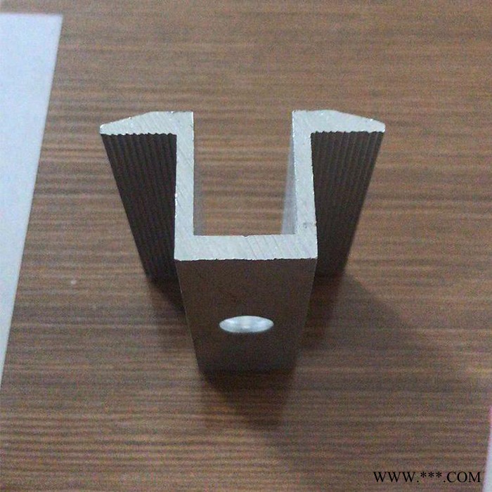 厂家现货光伏配件  光伏压块 中压  光伏铝型材 光伏铝型材配件