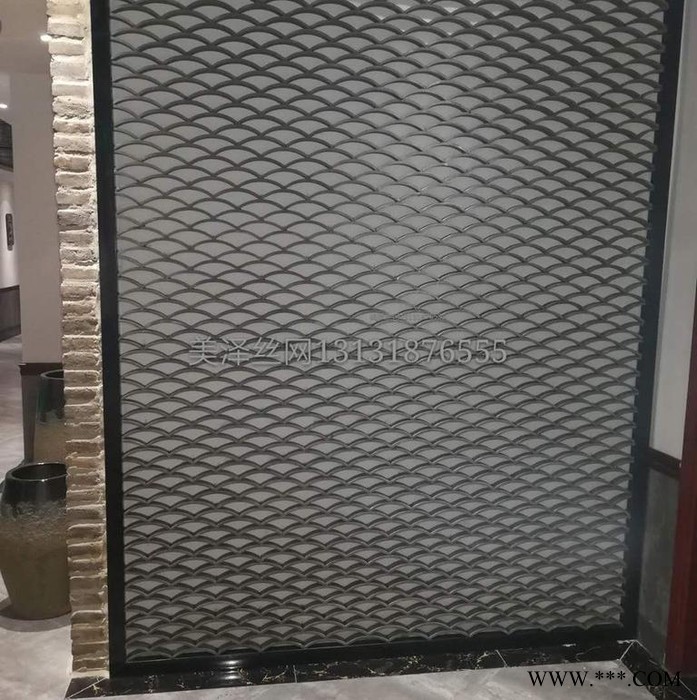 波浪铝板网    菱形钢板网    钢板网护栏图6