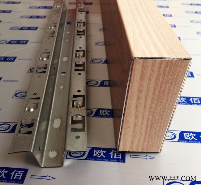 型材铝天花-铝四方管|木纹铝方通-铝型材厂家就找广东德普龙建材厂。图4