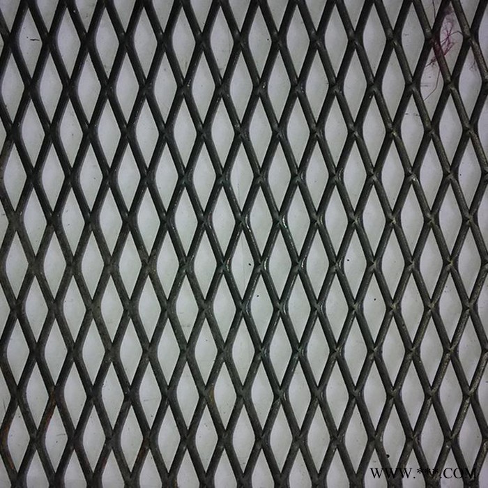 铝板网    重型钢板网    钢板网厂家图4