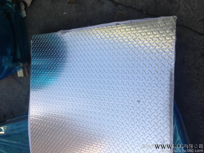 生产批发铝板 5052铝合金板 指针型 五条筋花纹铝板 耐腐防锈图3