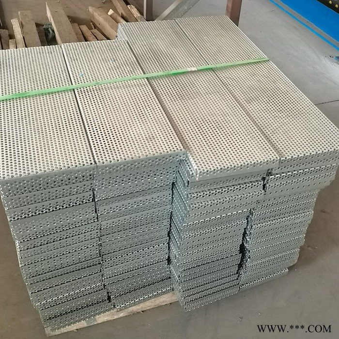 腾磊 不锈钢圆孔网 铁板圆孔网 铝板圆孔网 圆孔网现货图3