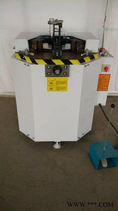 甘肃供应济南越辰铝合金门窗加工设备， 铝型材组角机，铝材组角机，铝合金组角机价格，断桥门窗组角机，组角机厂家价格图3