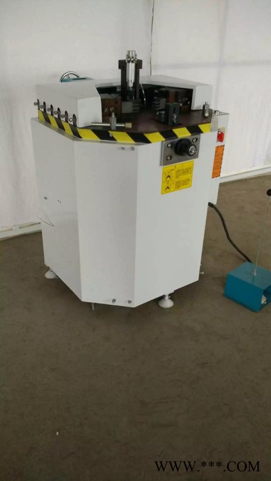 甘肃供应济南越辰铝合金门窗加工设备， 铝型材组角机，铝材组角机，铝合金组角机价格，断桥门窗组角机，组角机厂家价格图2
