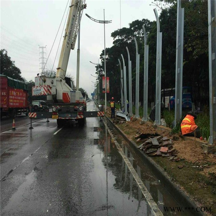 信德 湛江公路声屏障  铝板声屏障  内填通孔泡沫铝板  可定制图3