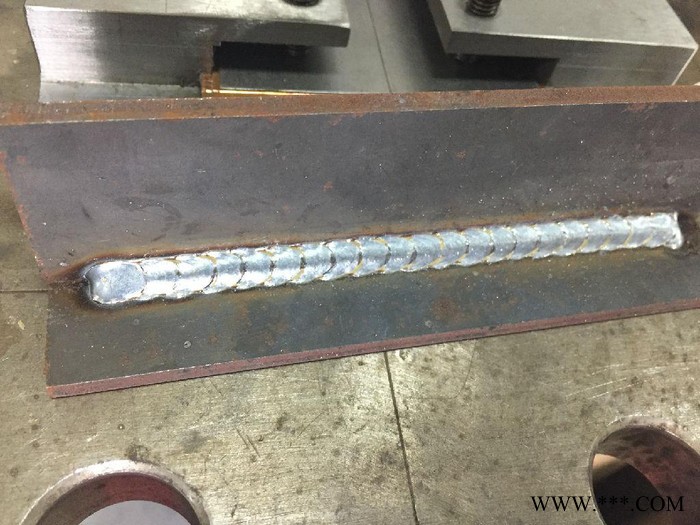 渗铝板焊机 气保焊机 二保焊机 **图2