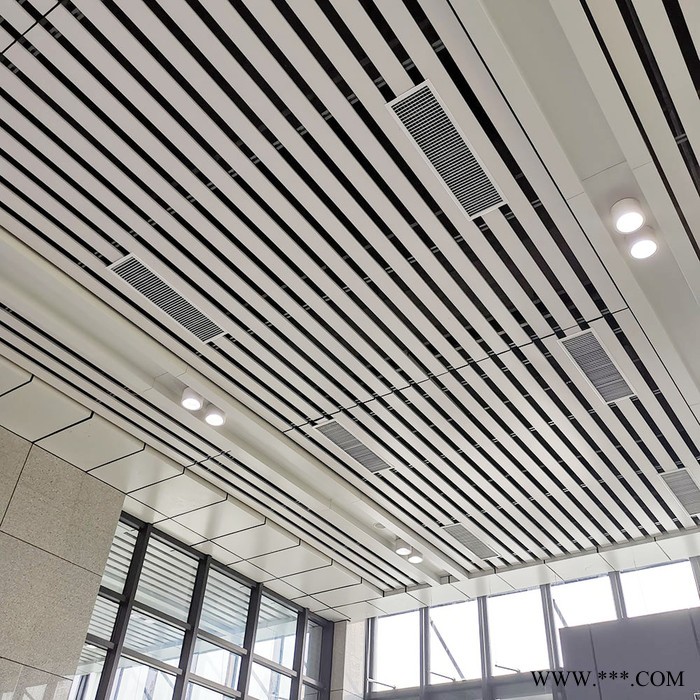 粤艺佰150宽铝条形扣板售票厅吊顶，高铁站台吊顶200宽条形铝板天花定制图2