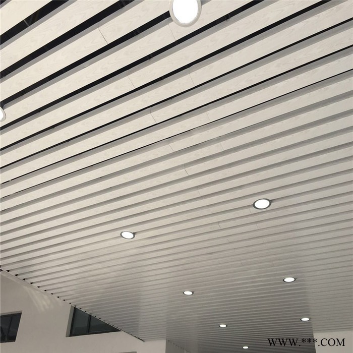 【广州豪顶】造型铝方通吊顶U型木纹铝方通 室内铝型材吊顶材料造型铝方通图8