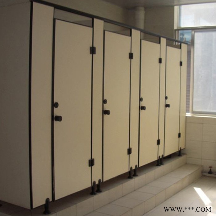 成都小便挡板定制厂家 青岛铝板卫生间隔断安装施工工程图7