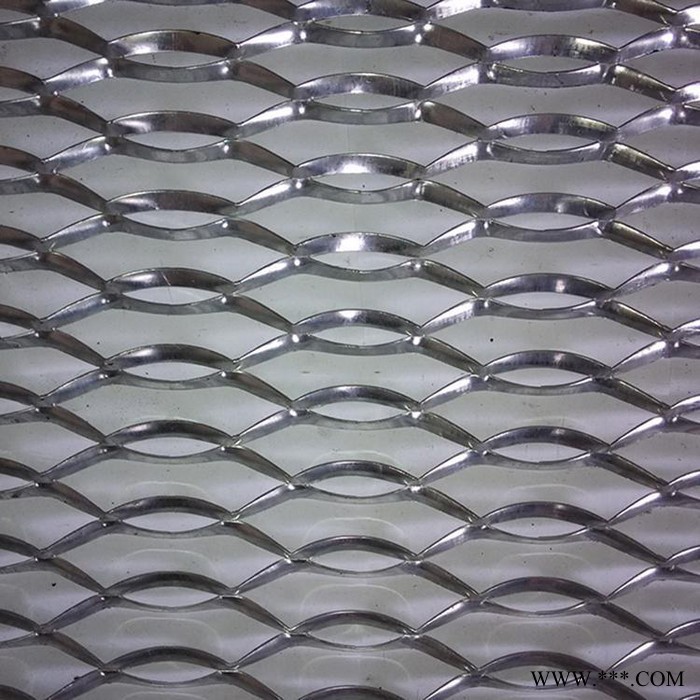 加工批发  铝板网 鱼鳞钢板网  铝板钢板网 不锈钢板网现货  拉伸网厂家图3