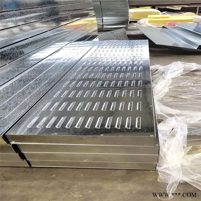 扩展** 高端声屏障 道路交通隔屏 声屏障 东北声屏障 铝板隔音墙 城市道路高架桥声屏障图4