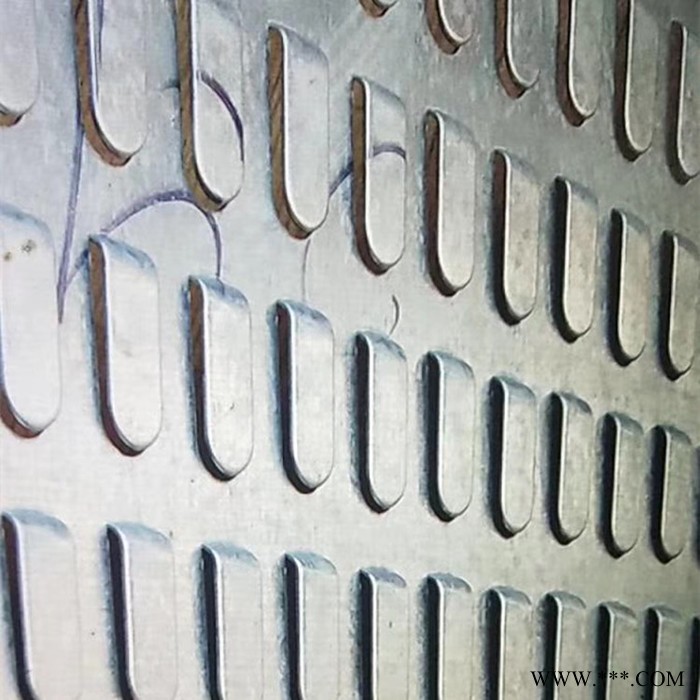 六角冲孔网 隔音冲孔网 筛网冲孔网 铝板圆孔网 幕墙冲孔网 5mm孔筛板图5