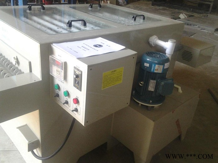 供应京豫800型标牌腐蚀机,精密蚀刻设备,铝板腐蚀设备,奖牌制作设备 金卡制作设备 标牌机 标牌制作设备图2