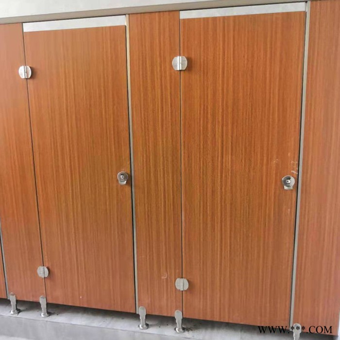 陕西小便挡板厂家直供 上海铝板卫生间隔断批发价格图3