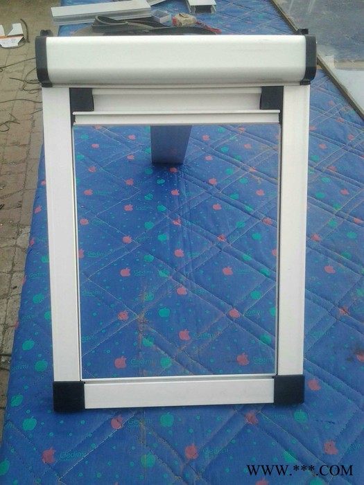 【佳居】专业生产截高隐形纱窗，铝型材，产品规格60cm*120cm保质量壁厚0.7㎜图2