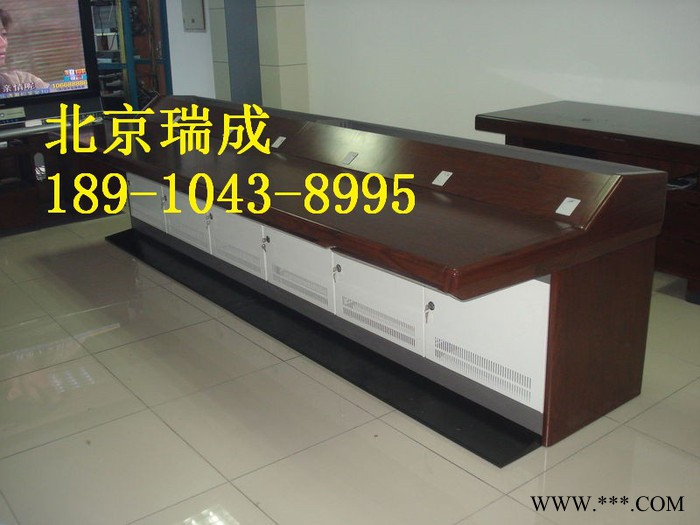 监控台 操作台带铝型材 可挂显示器监控操作台指挥中心公共安全图4