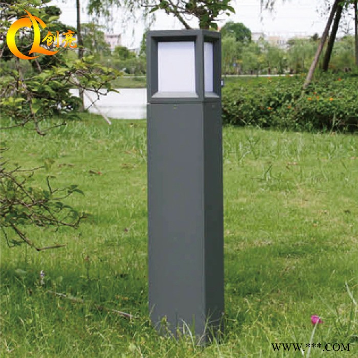 LED草坪灯 草坪方柱灯 铝材草坪灯 现代工艺 铝型材 草坪圆柱灯图3