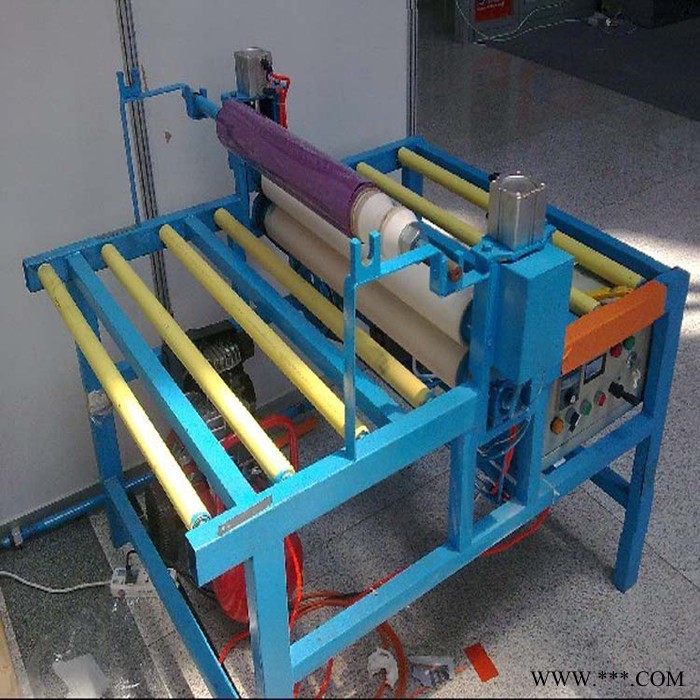 低价供应铝板贴膜机 板材自动贴膜机厂家 技术保障 易维护图2