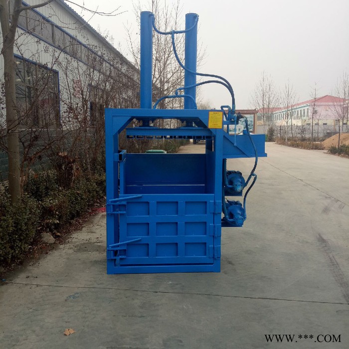 铝板液压打块机 废广告纸挤包机 科博20L小油漆桶压扁机图6