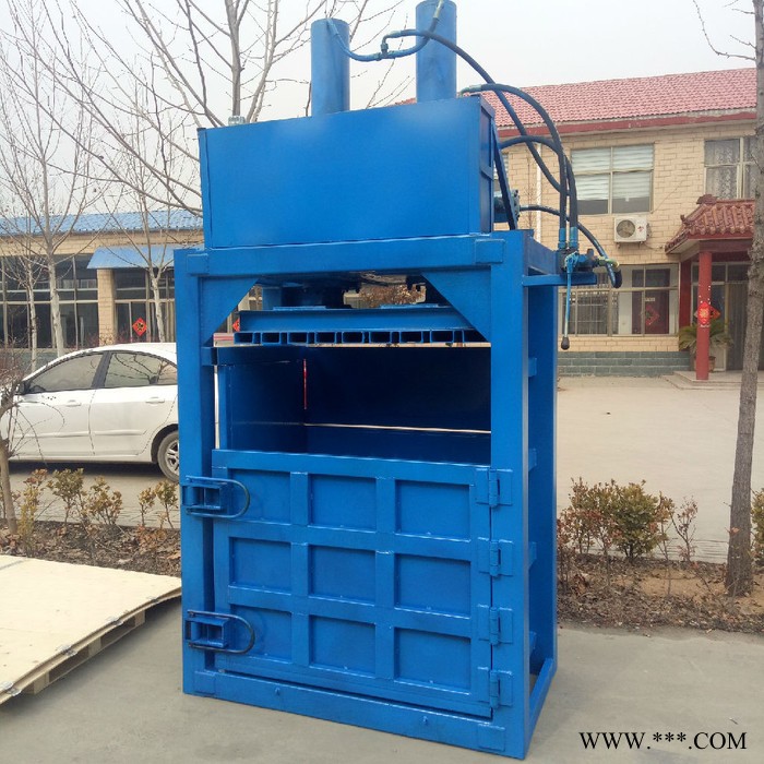 铝板液压打块机 废广告纸挤包机 科博20L小油漆桶压扁机图2