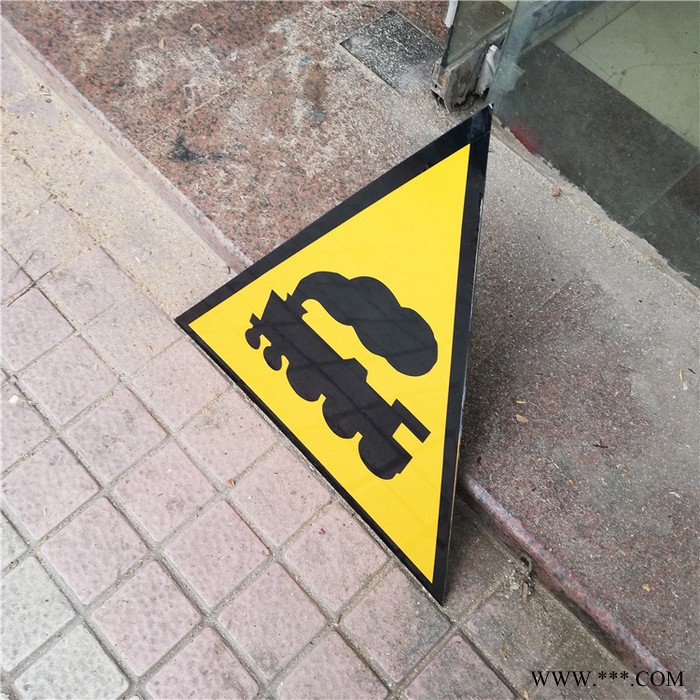 反光交通标志牌 无人看守铁路道口警示牌 三角形铝板指示路标导向牌图7