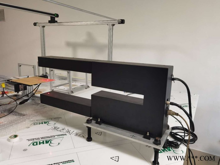 凤鸣亮科技发明皮革厚度非接触检测钢铜铝板带高精度激光在线测厚仪图6