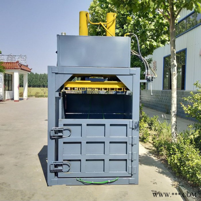 阜阳涂料桶挤扁机 宇晨矿泉水瓶压块机 铁皮铝板打包机厂家价格图2