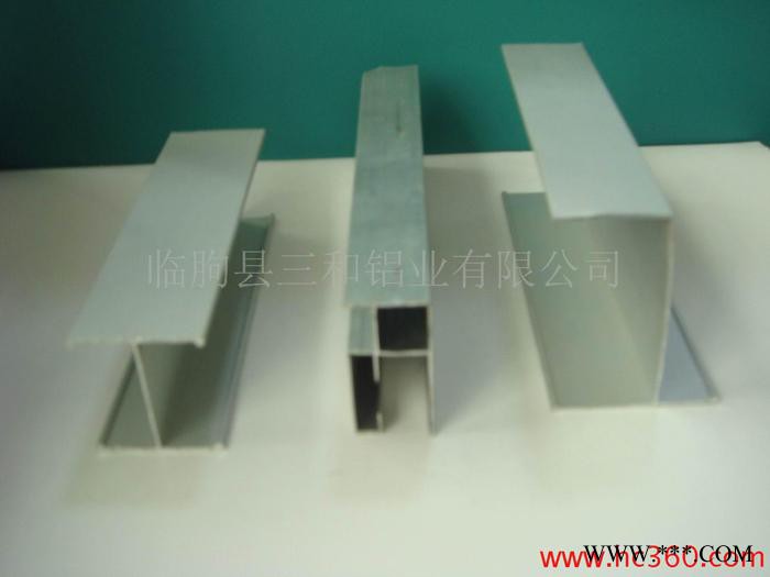 供应--铝型材，供应风口型材图