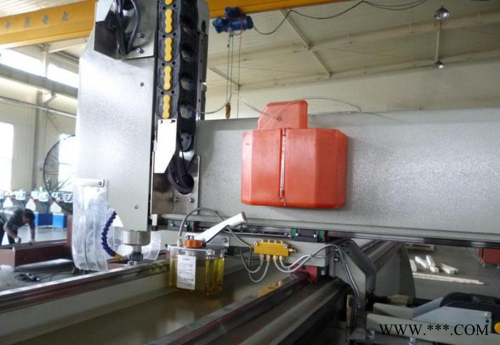 工业铝材加工设备数控钻铣床直销 济南新五岳铝型材加工设备图2