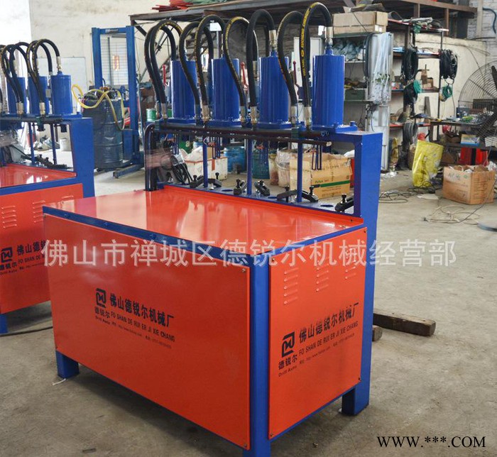 冲孔机铝型材冲孔机防盗窗铝型材冲孔机高速防盗窗铝型材冲孔机图3