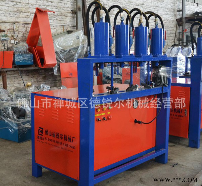 冲孔机铝型材冲孔机防盗窗铝型材冲孔机高速防盗窗铝型材冲孔机图2