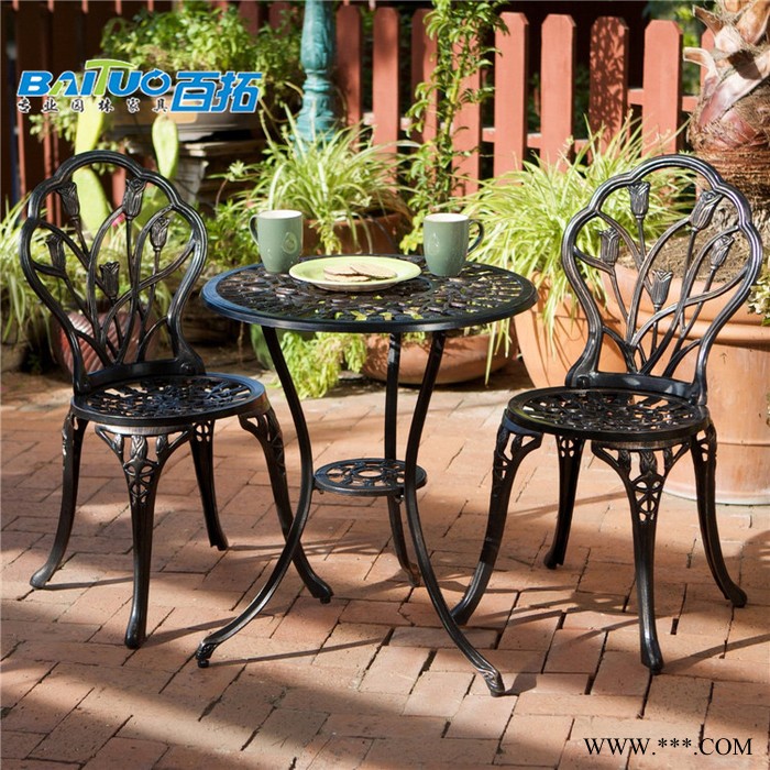 佛山户外铝铸桌椅装饰图2