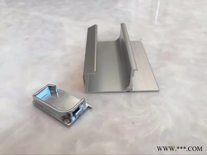 佛山坤亿 橱柜铝材图4