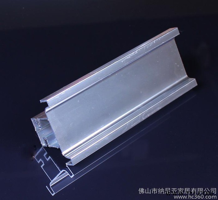 新款立柜门铝合金免拉手 橱柜隐藏门拉手 生产深加工立柜铝材图3